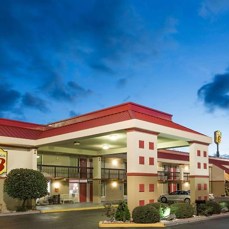 Super 8 By Wyndham Tifton Hotel Kültér fotó