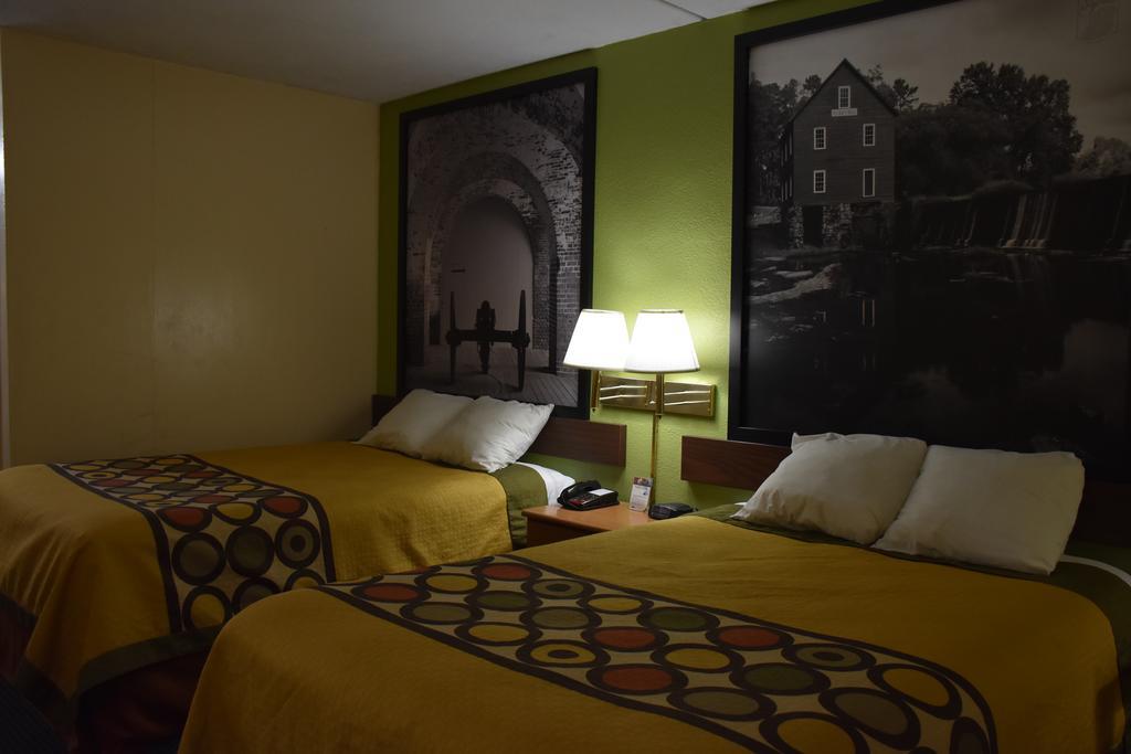 Super 8 By Wyndham Tifton Hotel Kültér fotó