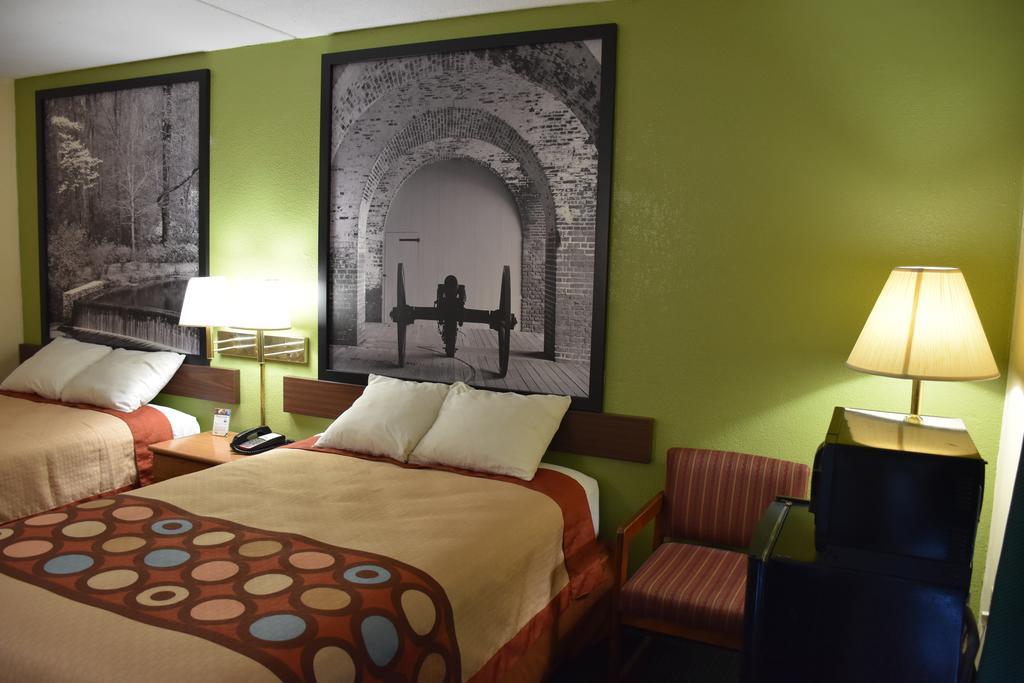 Super 8 By Wyndham Tifton Hotel Kültér fotó