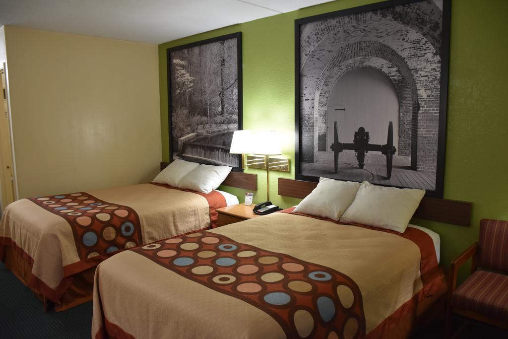 Super 8 By Wyndham Tifton Hotel Kültér fotó